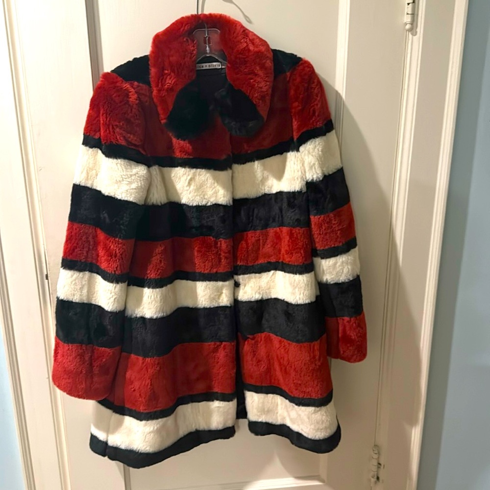 Alice Olivia Kinsley Coat Designer Faux Fur Jacket
